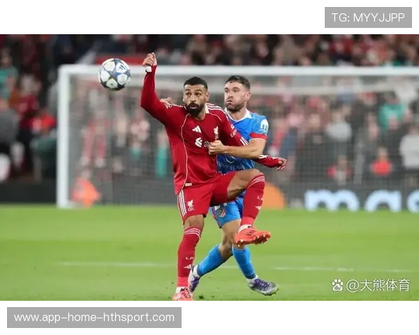 利物浦角球开出后连击,萨拉赫补射命中